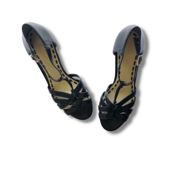 Enzo Angiolini Strappy Peep Toe Sandal - Picture 2 of 5